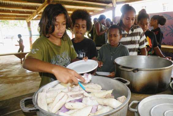 Assiette d'igname à midi