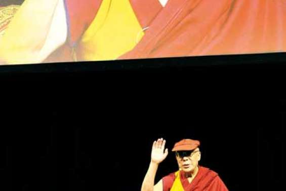 Julia Gillard snobe le dalaï-lama