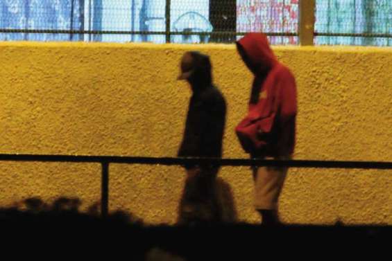 Des mineurs proxénètes