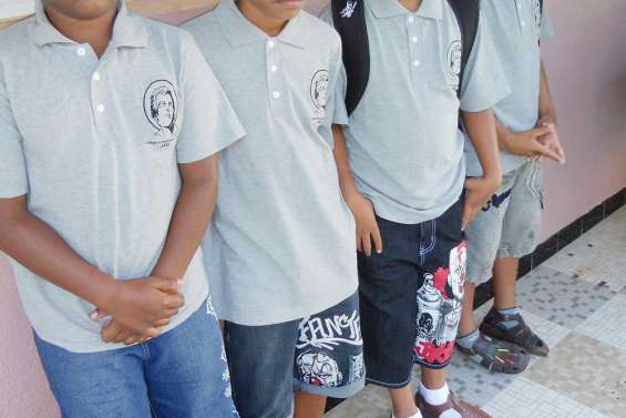 Avec un nouveau polo