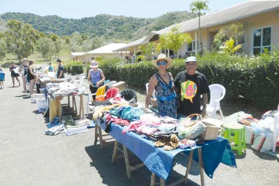 Les anciens ouvrent leurs greniers