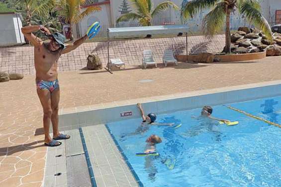 Des stages de vacances à la piscine