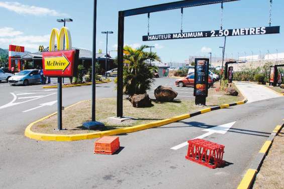 Droit de retrait des salariés de McDo