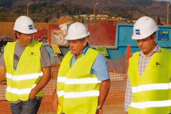 Ici, bientôt un hôpital