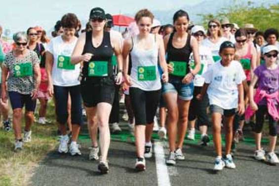 130 marcheuses contre les violences conjugales