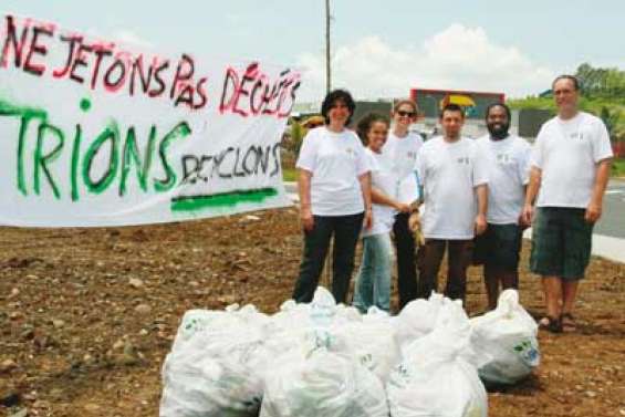 Amukeje sur tous les fronts