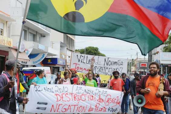 Une marche pour les cases du Mwa Ka