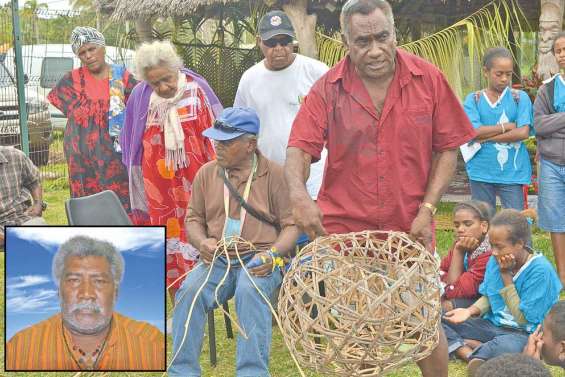 « Honorer la mémoire  de Yeiwene Yeiwene »