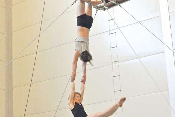 En avant les artistes