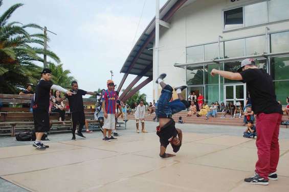 Dansons sous la pluie