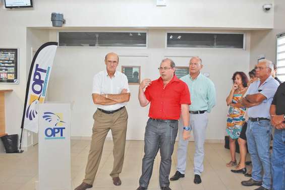 L'agence OPT  de La Coulée inaugurée