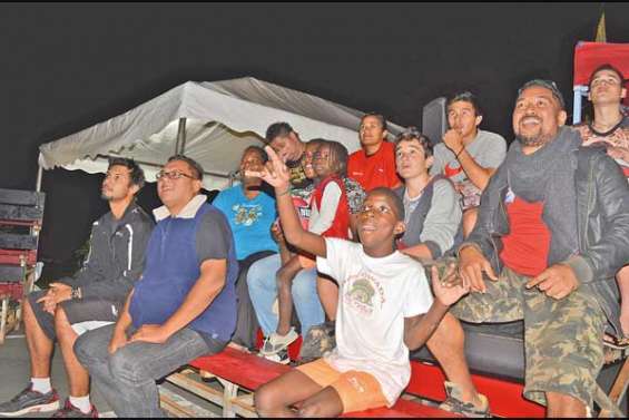 Un village à l'heure papoue