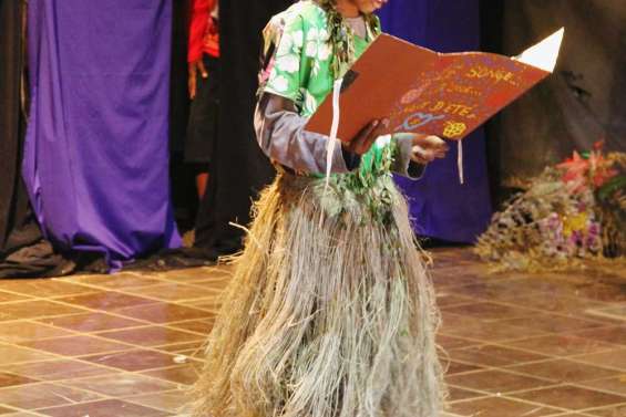 Nengone revisite Shakespeare