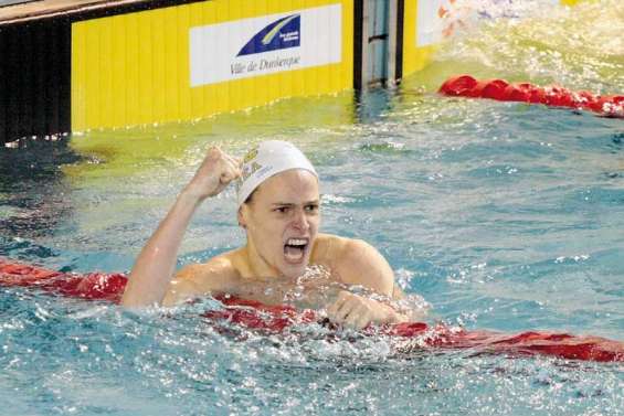 Hugo rit, Lara déchante