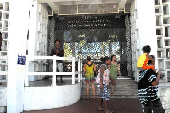 Les salariés de l'OPT témoignent de leur malaise