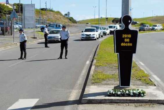 Des silhouettes en mémoire