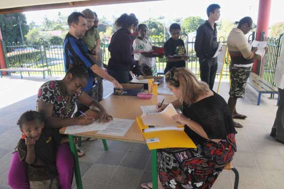 Des écoliers à inscrire dès lundi