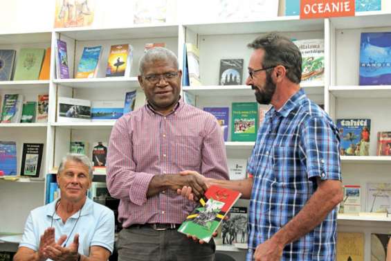 Des plumes fraternelles après Pam