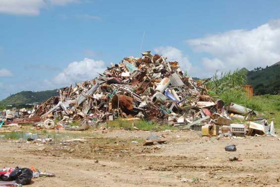 La province à la rescousse