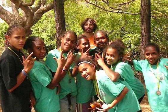 Des handballeuses en argent