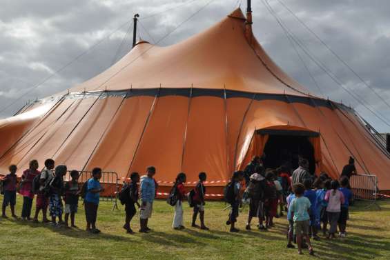 Sous les feux de la rampe