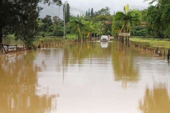 Inondations : 210 millions pour les agriculteurs