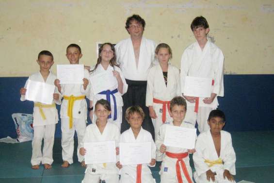 Pluie de ceintures pour les aïkidokas