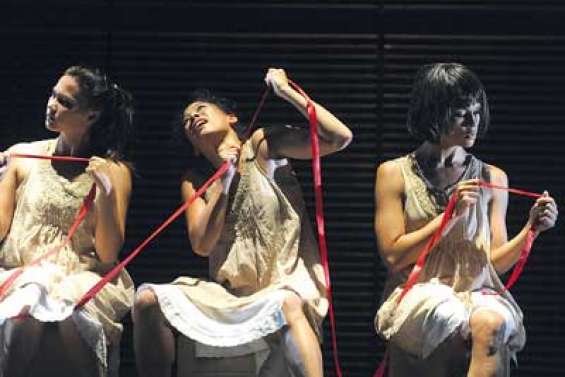 Du bagne à la lumière