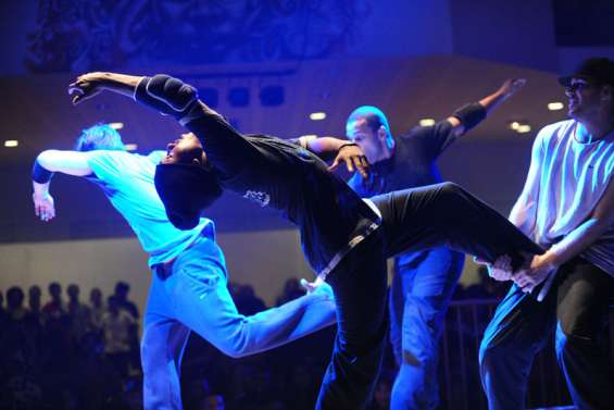 Le temps des premières danses