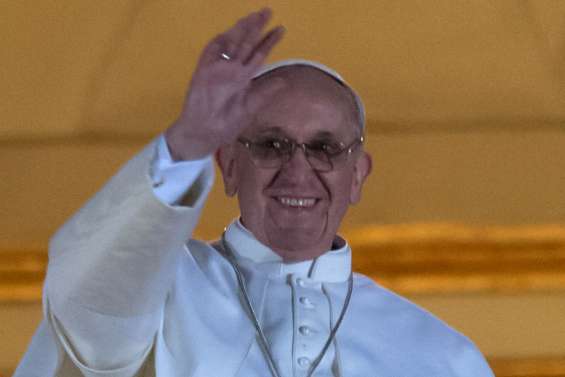 Election du nouveau pape : les réactions locales
