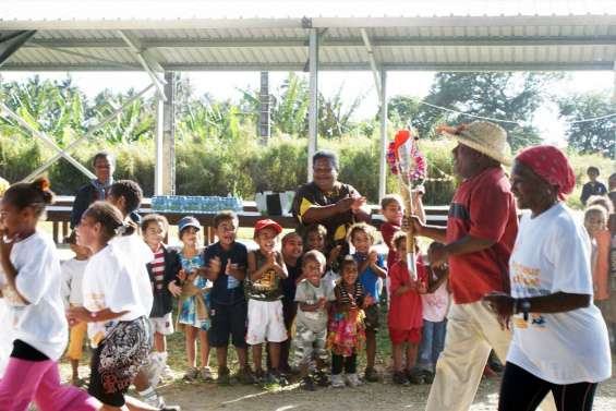 La flamme à Pouébo