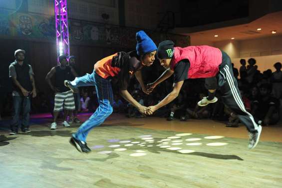 Résurrection survole le Battle