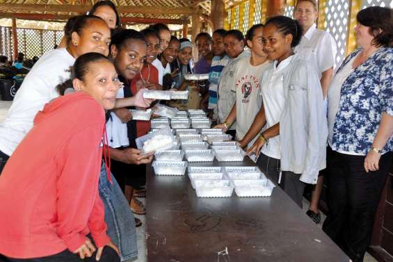 Un bol de riz contre le sida