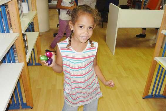 Les œufs poussent dans les livres