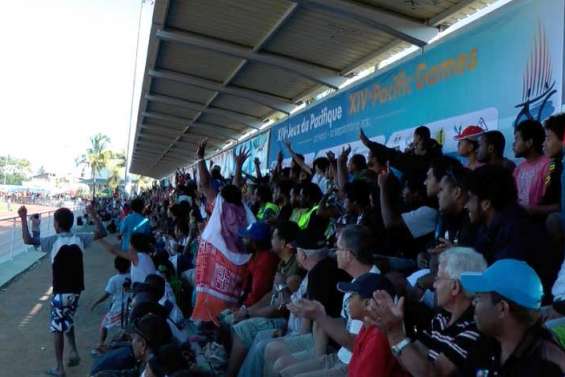 Tous fous des Cagous