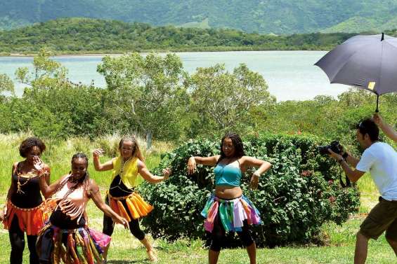 Qui se cache derrière Zuma Oué ?