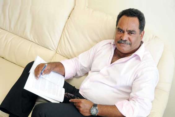 Samuel Hnepeune, l'art du paradoxe