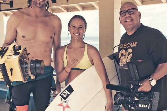 Du Caillou à Hawaï et des vagues au grand écran
