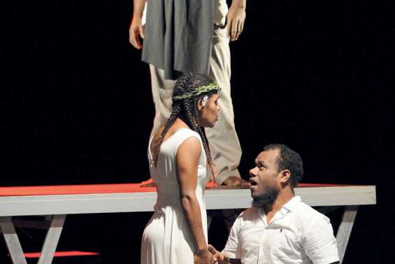 Pierre Gope souffle La Tempête