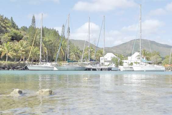 Ça bouchonne sur le lagon