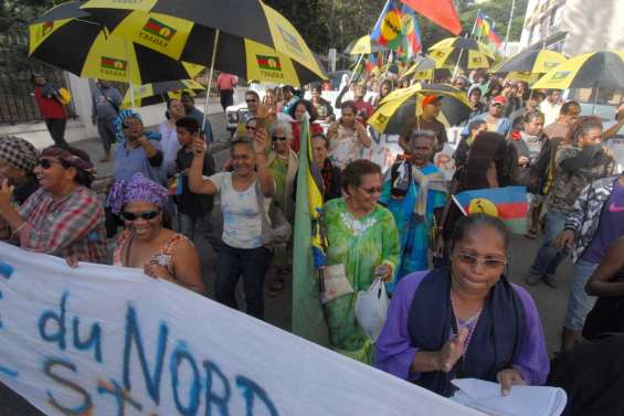 2 000 marcheurs pour l'emploi local