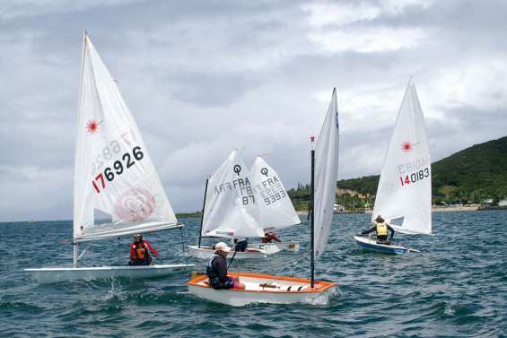 Priscillia Poaniewa se distingue