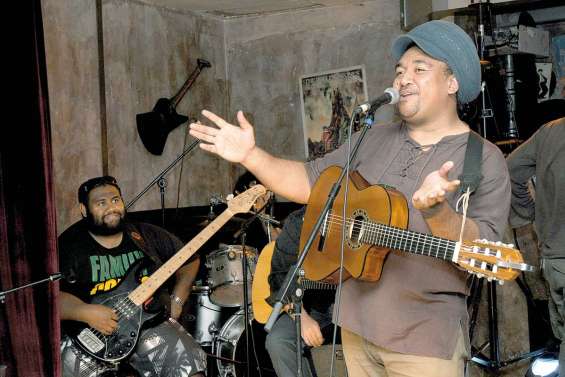 Dans la tête de Tév