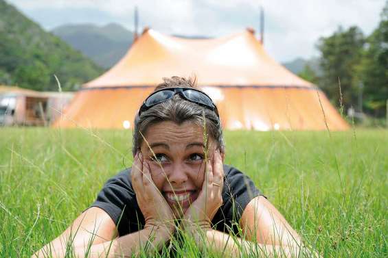 Quand le théâtre fait débat