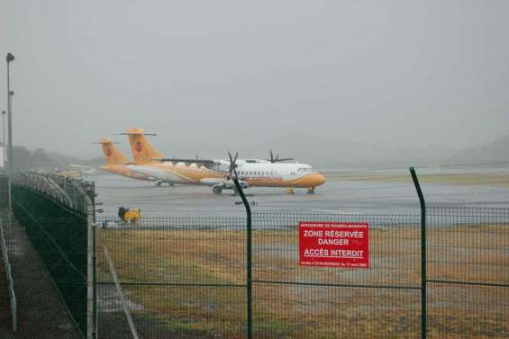 La pluie cloue les ATR au sol