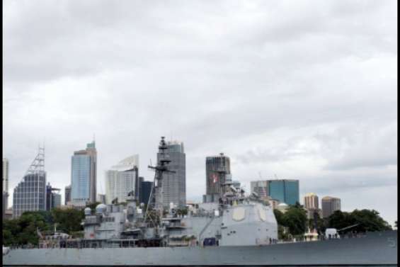 En manœuvres avec les USA