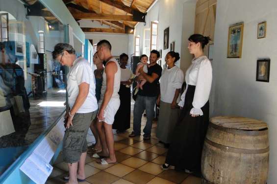 Le public a suivi le guide