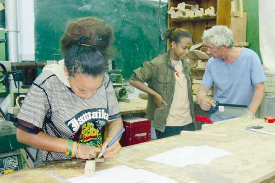 La menuiserie expliquée aux collégiens