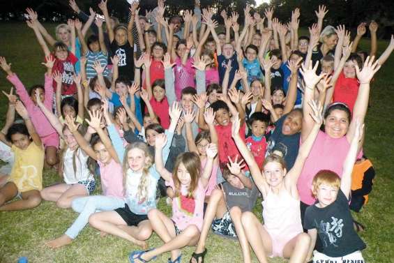 James-Cook en visite à Kunié