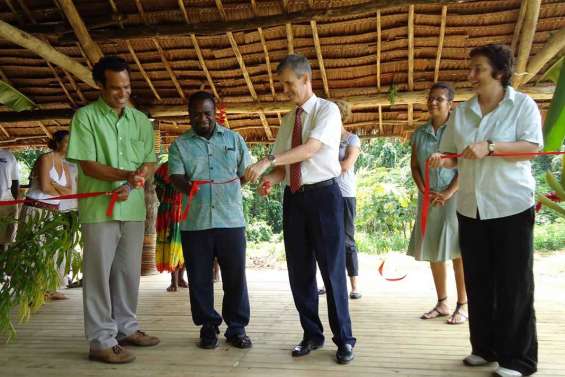 Un centre d'activités artisanales 